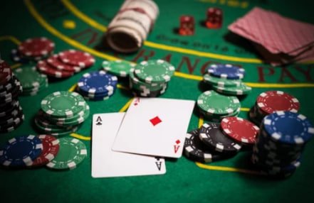 Tampilan antarmuka platform mayorqq dengan berbagai kategori permainan